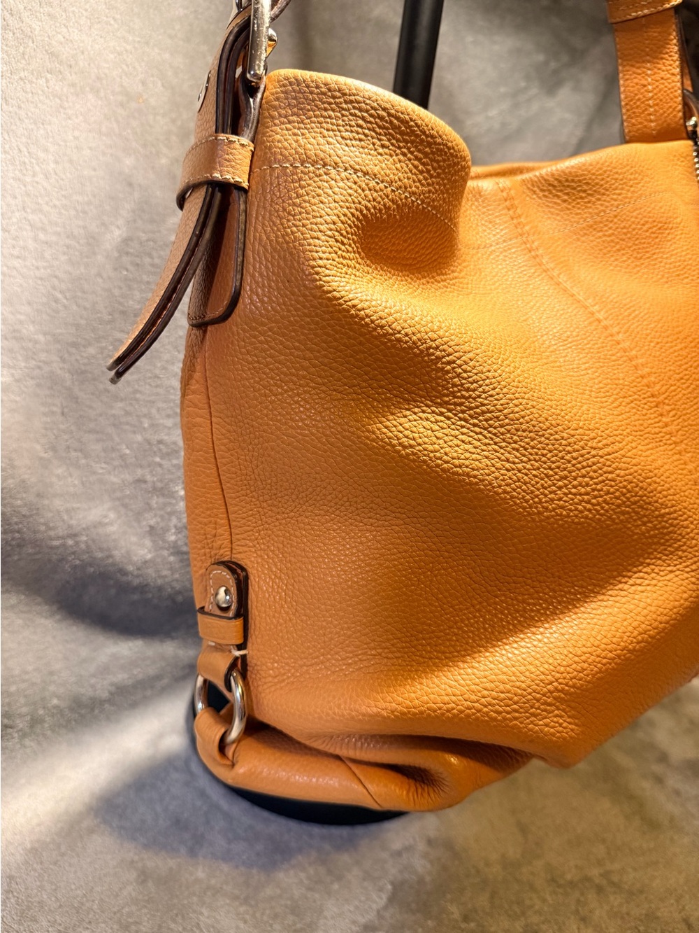 Coach Pebbled Cowhide Leather Shoulder Bag F15064 - Picture 4 of 14